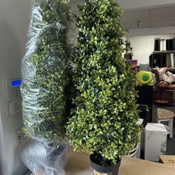 2 pcs 3’ New Artificial Boxwood Topiary Tree Plant