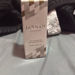 Jannnah Cologne 