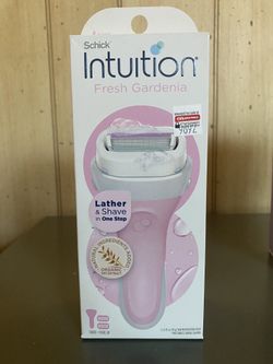 Schick Intuition Women Razor