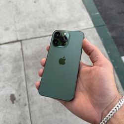 iPhone 13 Pro‘Midnight Green’ Unlocked For Any Company · 256GB