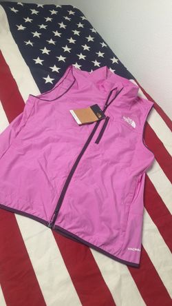 The North Face Higher Run Wind Windwall Womens reflective Violet Vest  Med NWT