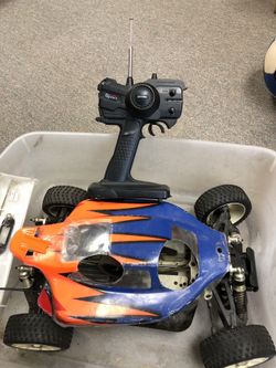 Gas engine remote control game car(need repair)