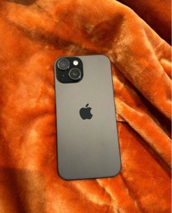 Apple iPhone 15 (black)