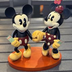 Disney Parks PIE-EYED MINNIE & MICKEY MOUSE A WALK IN THE PARK Large 16” Rare w/ Box