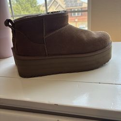 Ugg Platform 