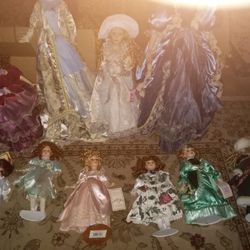 Porcelin  Dolls Lot Buying Them All For One Price.