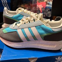 Men’s Adidas Shoes Size 10 Brand New! 