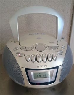 Sony CD Radio Cassette Boombox