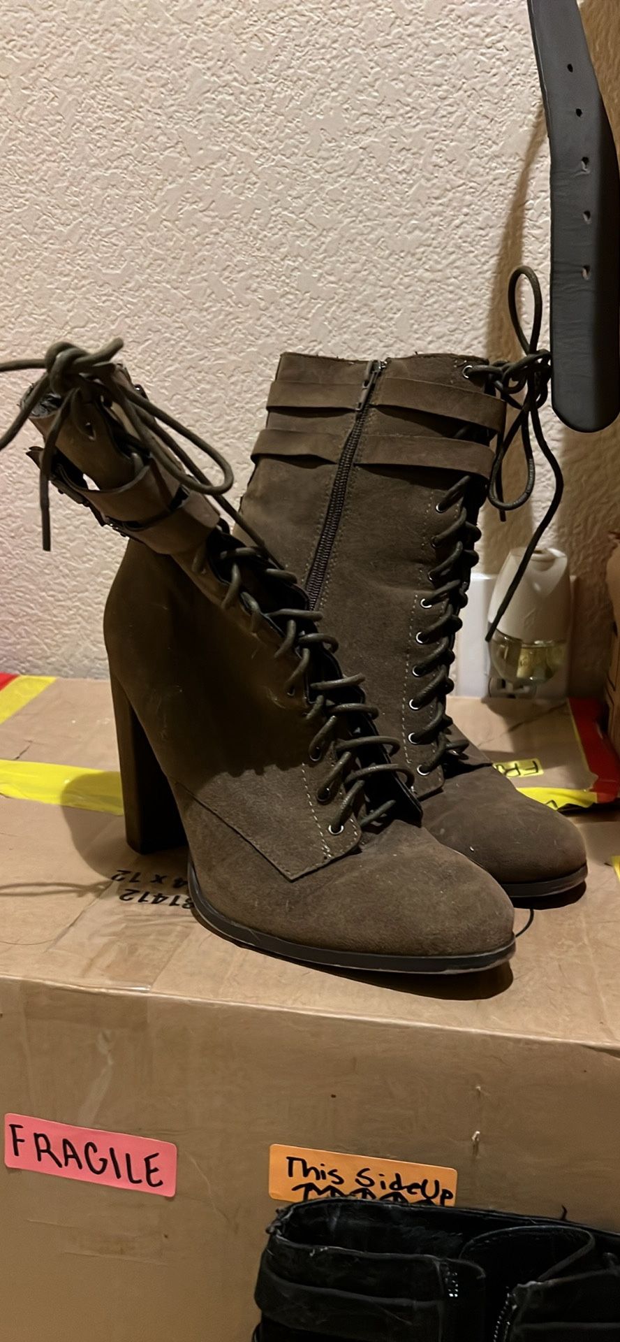 Olive Size 9 Heeled Boots