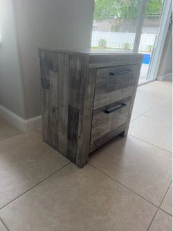 Bed side table