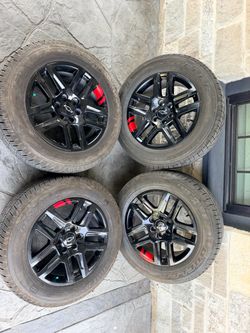 20’ Silverado Tahoe Suburban Sierra Denali Yukon Glossy Black Wheels Tires 6 Lug