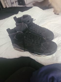 Jordan's Size 7 1/2 Women