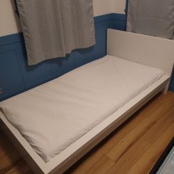 White Wooden Twin Bed Frame Clean And Sturdy Mattress Included