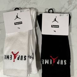 Supreme/ Jordan Socks