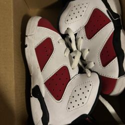 JORDAN 6 RETRO
