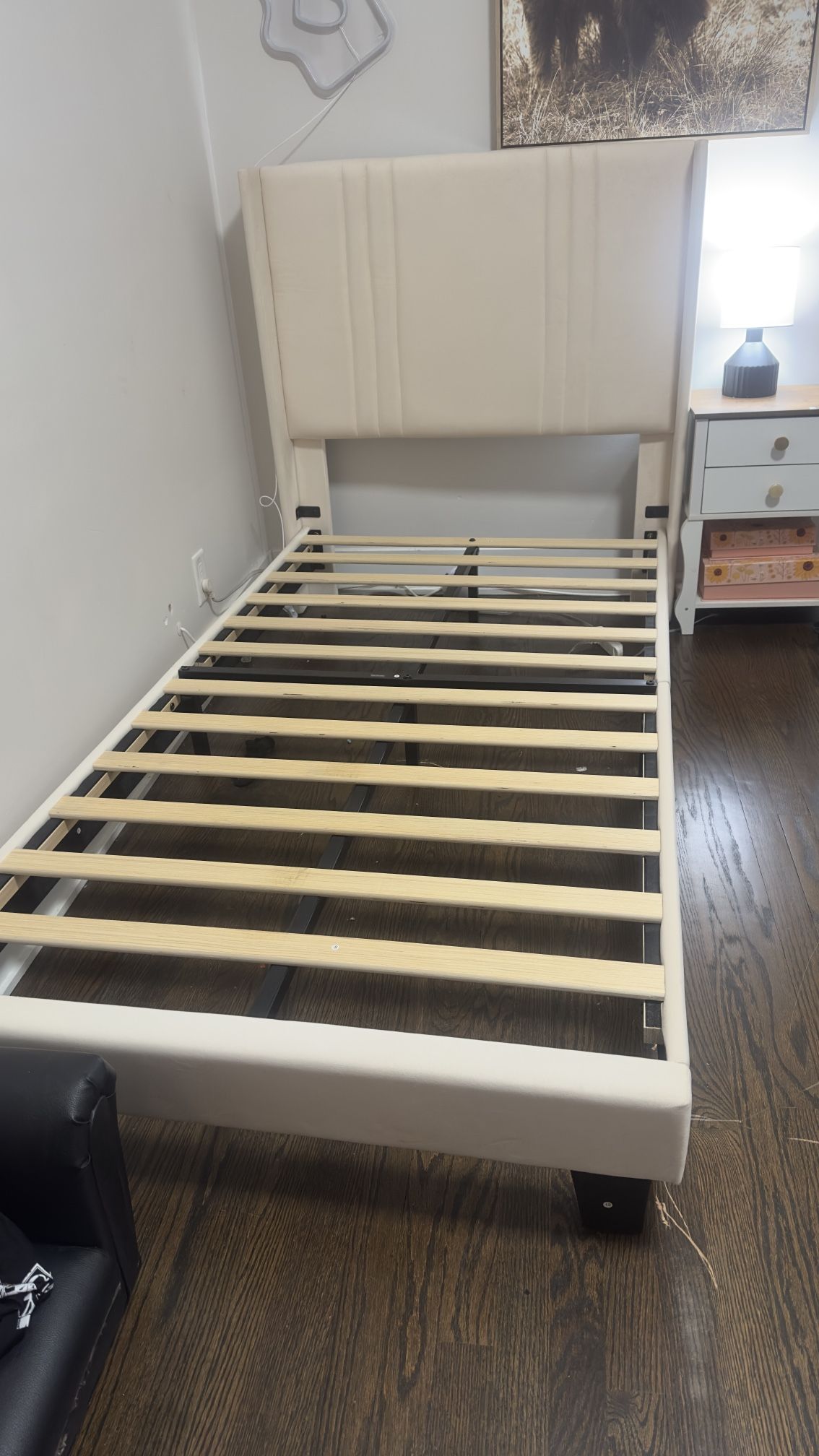 Twin Bed