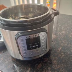 Pressure Cooker Instant Pot 