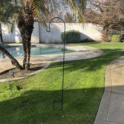 Shepherd Hook 53 Inches Tall 