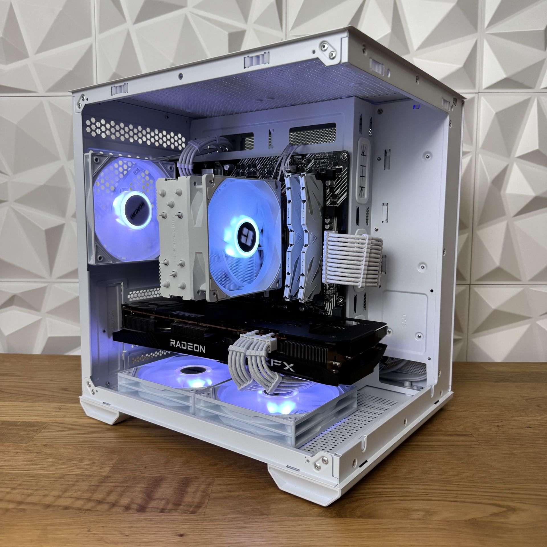 Gaming PC - RX 6700, Ryzen 5 5500, 16GB Ram, 1TB NVME