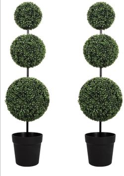 Set of 2 Artificial Boxwood Topiary Trees