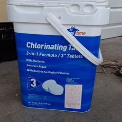 35LB BUCKET 3in CHLORINE TABLETS UNOPENED!!