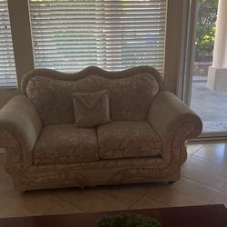 2 Living room Couch