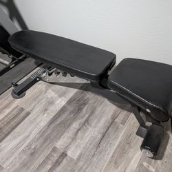 Weight bench