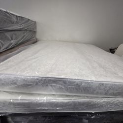 King Mattress / California King Mattress (Delivery Included)