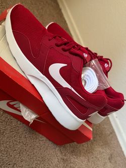 Nike Low-Top Sneakers Red and White