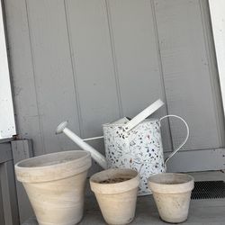 Planter pots