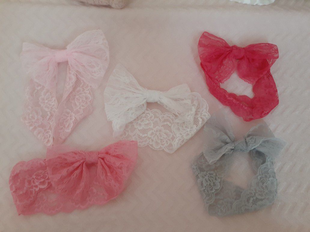Baby girl laced bows