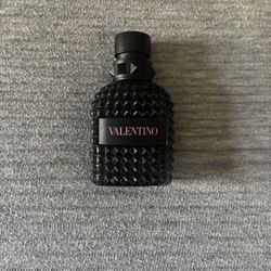Valentino Born In Roma Cologne 1.7 Fl Oz