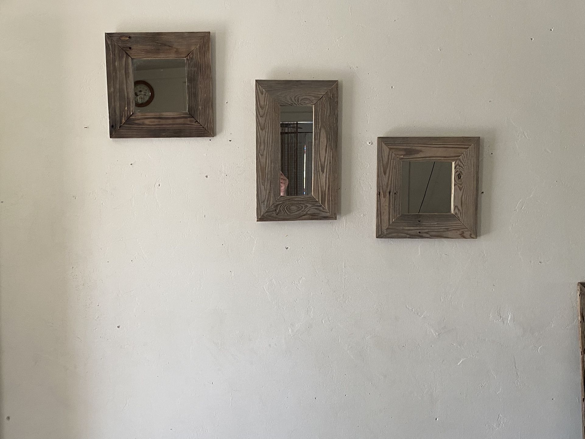 Decorative Rustic Mirrors