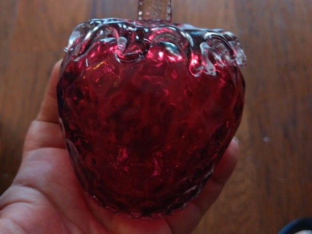 GORGEOUS VTG Kanawha Art Glass 5" Ruby Red Strawberry Paperweight.