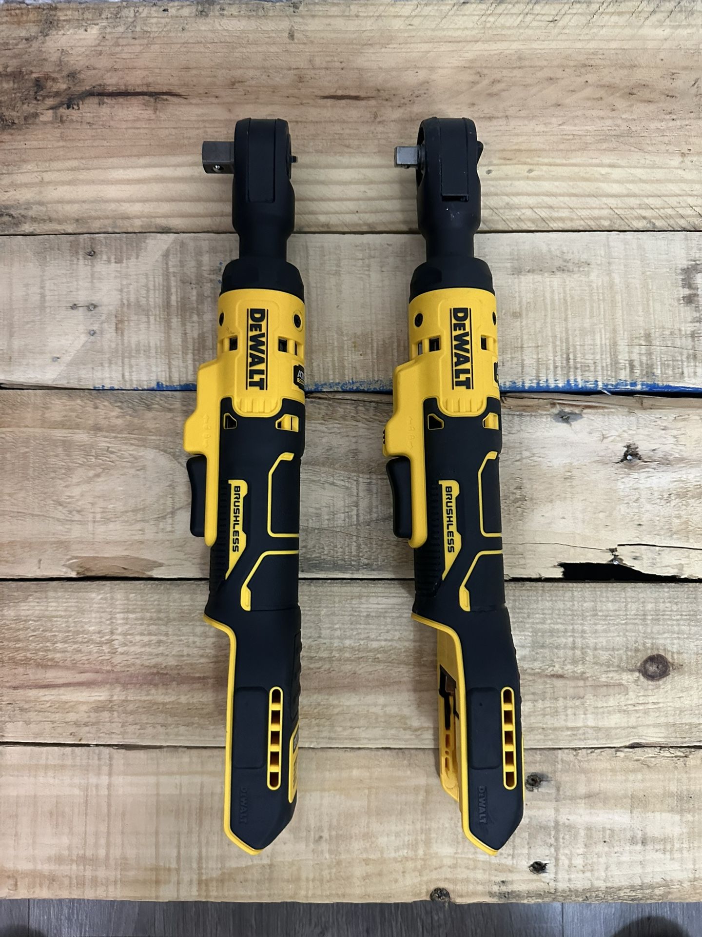 DeWalt ratchet 3/8 1/2 NEW!!