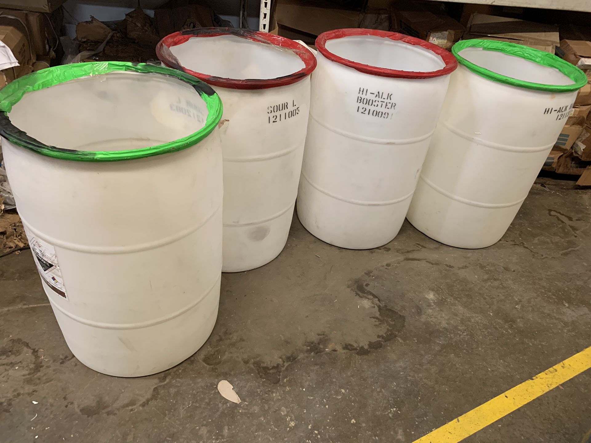 55 gallon plastic drums