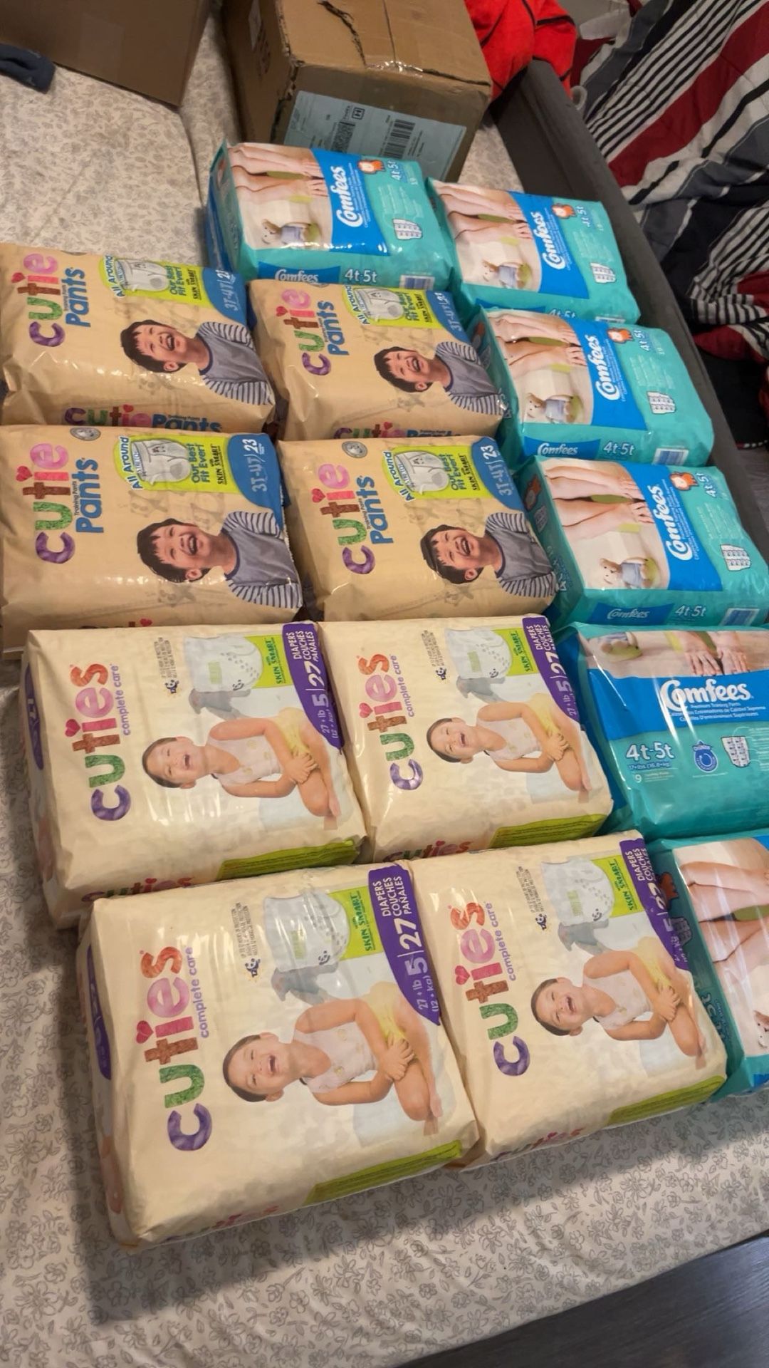 Diapers / Pull ups