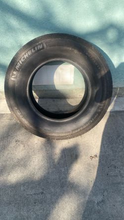 Michelin  245/75 R17  