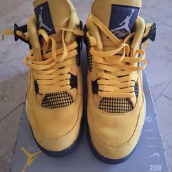 AIR JORDAN 4 RETRO