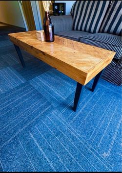 New coffee table $70.00
