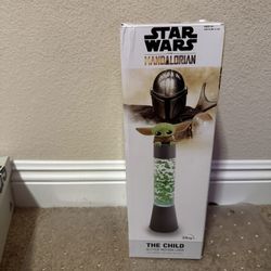 Mandalorian The Child Glitter Motion Lamp