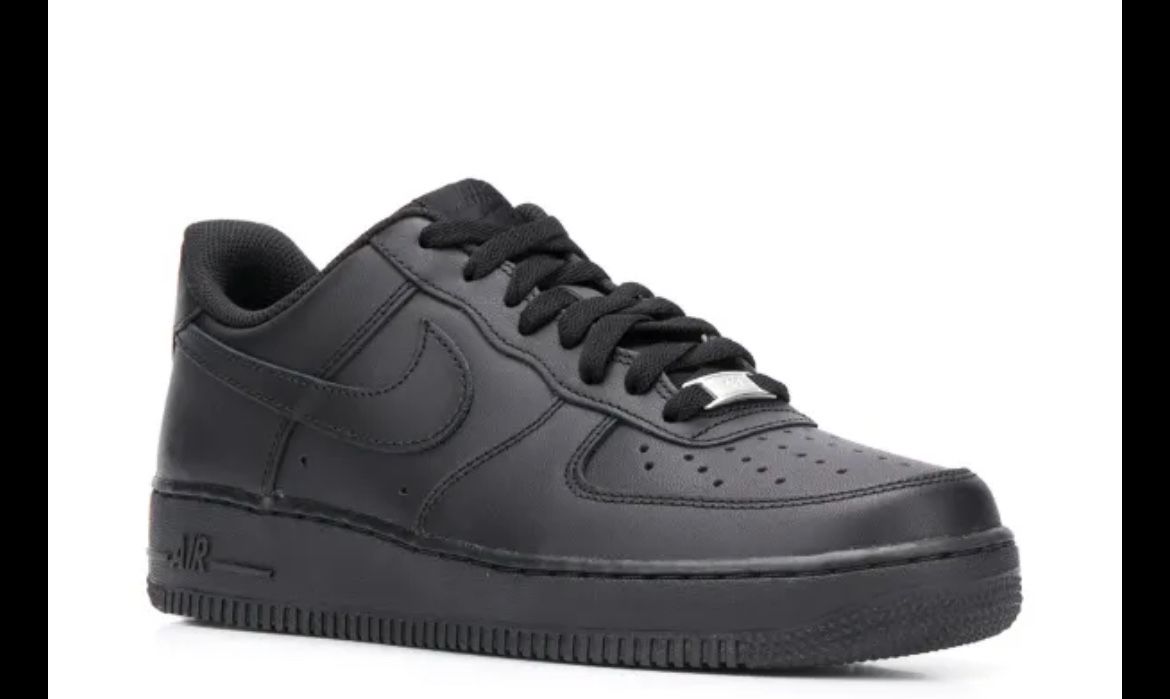 Black Air Force 1s Size 9
