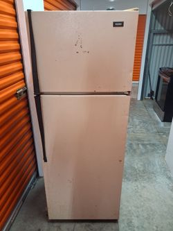 Roper Top Freezer Bottom Fridge Working Perfect