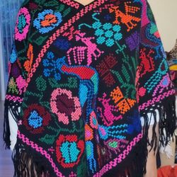 Ropa Artesanal Mexicana. Handmade Clothes. Los Precios Varean Dependiendo La Pieza. Prices Vary Depending On The Item.