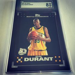 KEVIN DURANT ROOKIE CARD SGC 8 MINT 