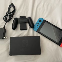 Nintendo Switch 