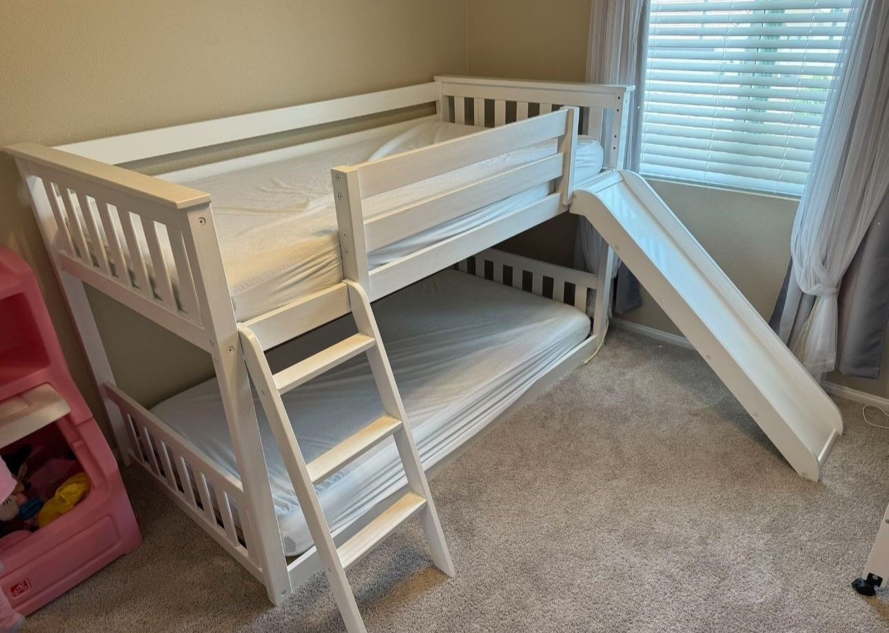 Twin Bunk Bed With Slide