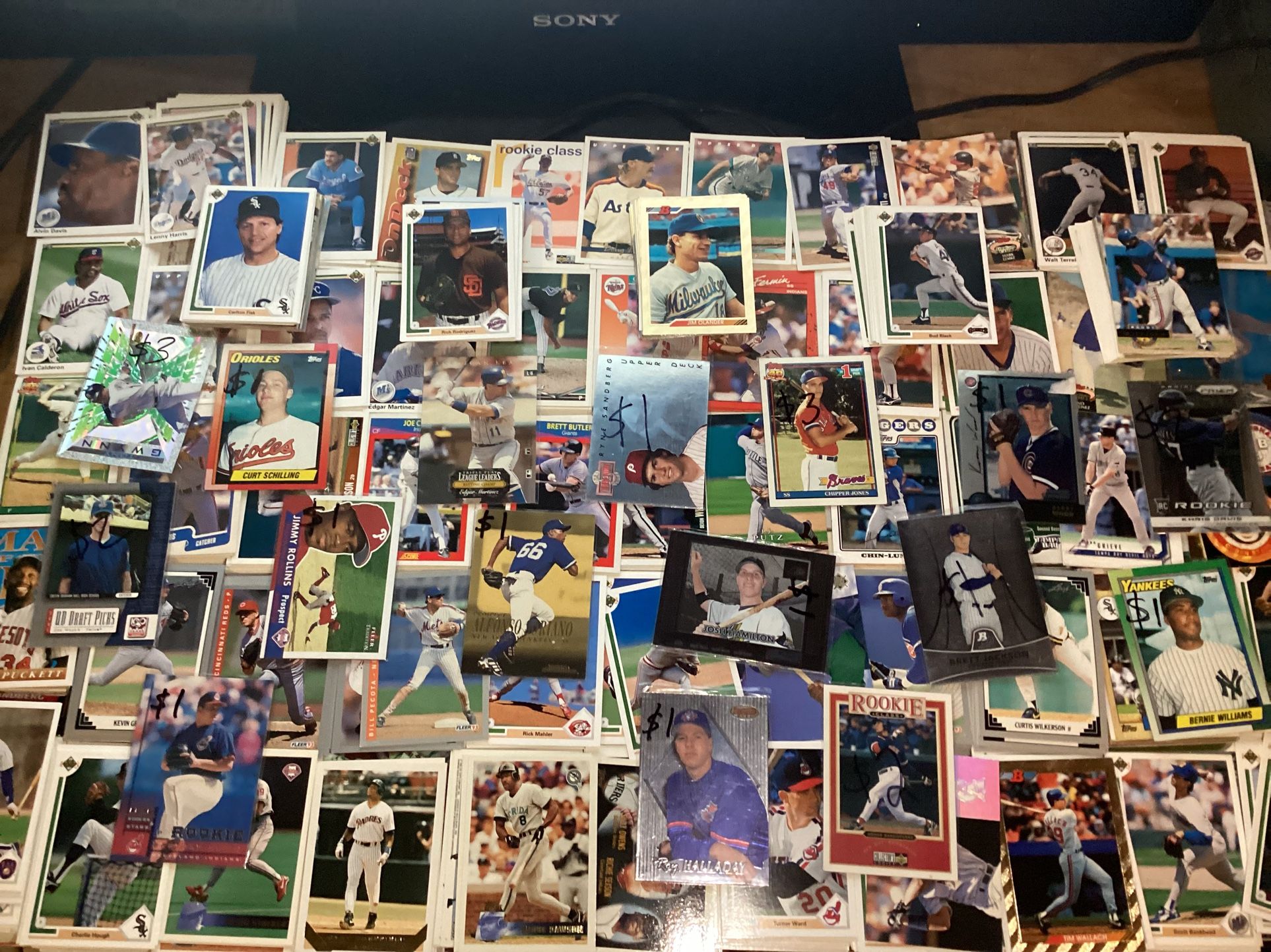 5500+ MLB Baseball card lot from 1990s With Some 2000s