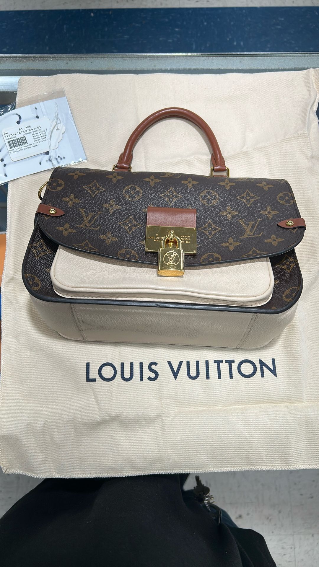 Louis Vuitton Purse