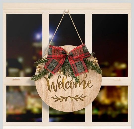 Kurala Wooden wall decoration for hanging on front door, welcome round LED garland, wooden pendant with lights, front door decoration for farm house o